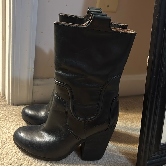 Modern Vintage Shoes - Modern Vintage Theo Black Leather Western Boots